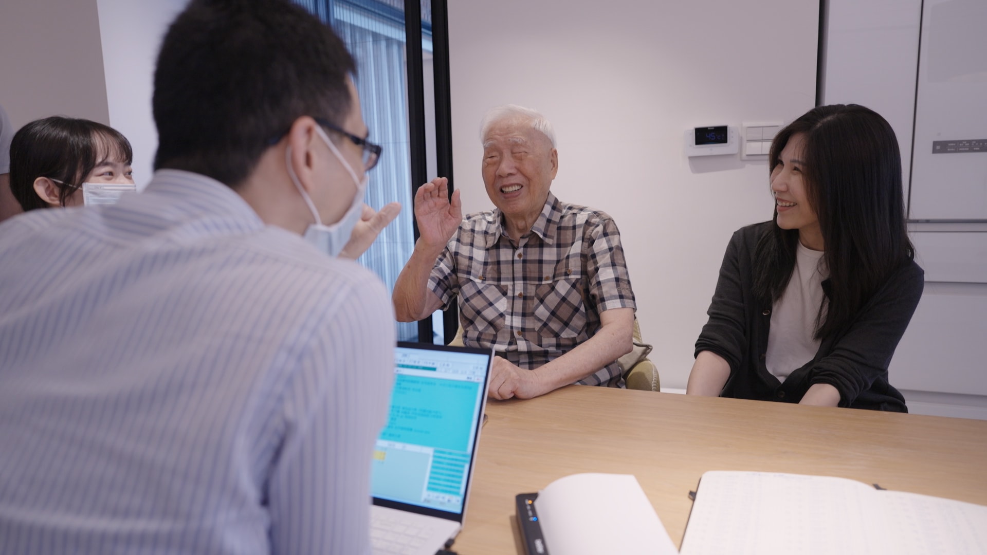 工作區.00_15_21_54.Still032